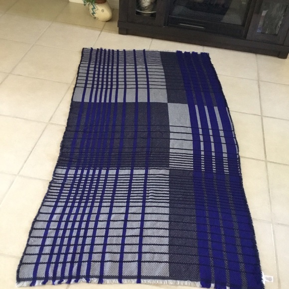 Treasure&Bond O/S Body Wrap/ Scarf/Cover Up - Picture 5 of 8